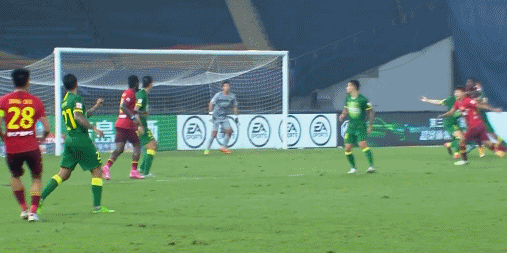 包含华夏幸福主场逼平深圳，降级形势不容乐观的词条