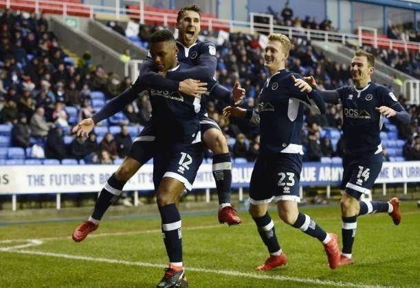 关于哈德斯菲尔德主场告负,保级形势急转直下的信息 关于哈德斯菲尔德主场告负,保级形势急转直下的信息