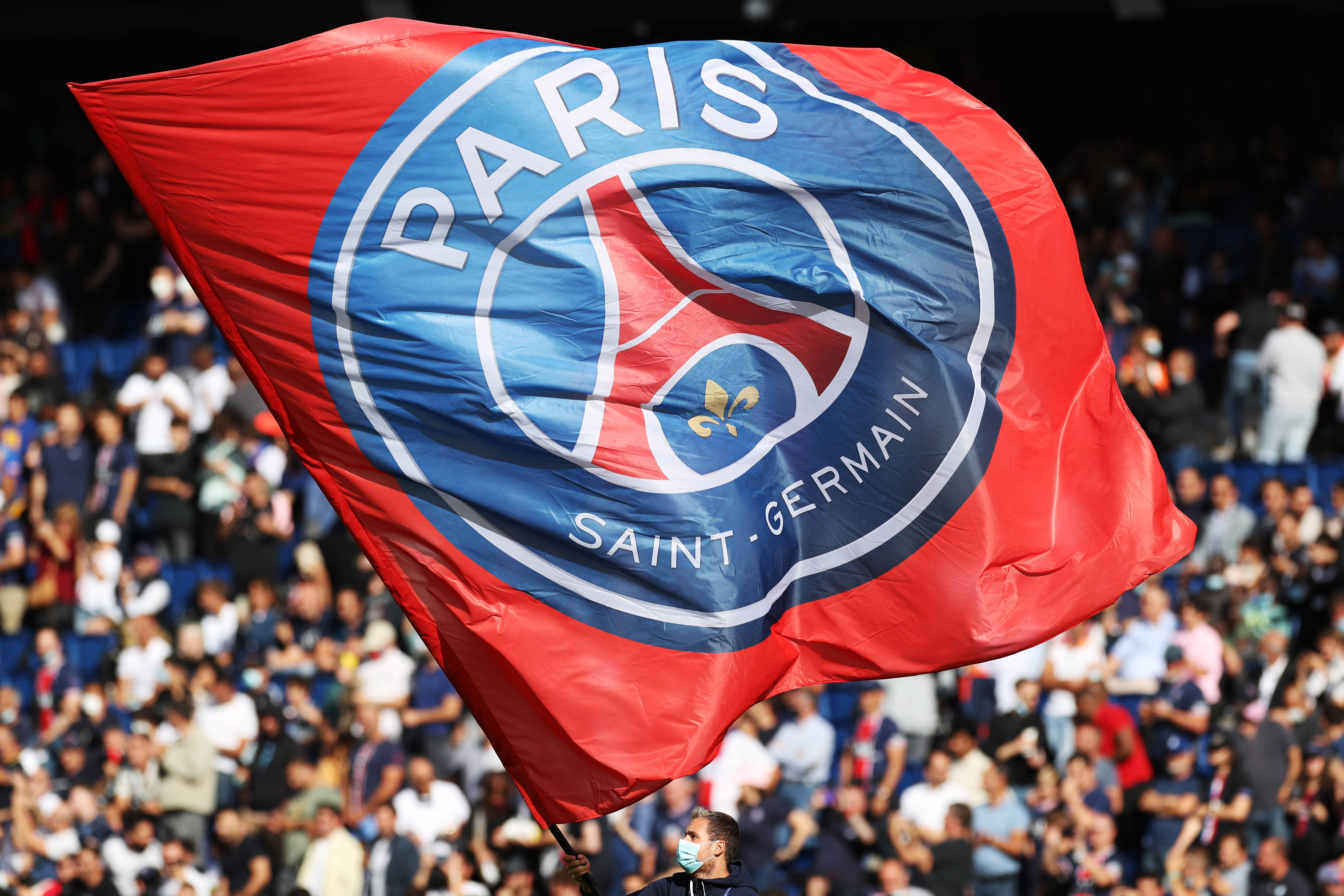 爱游戏中国官网-巴黎圣日耳曼继续领跑法甲积分榜的简单介绍