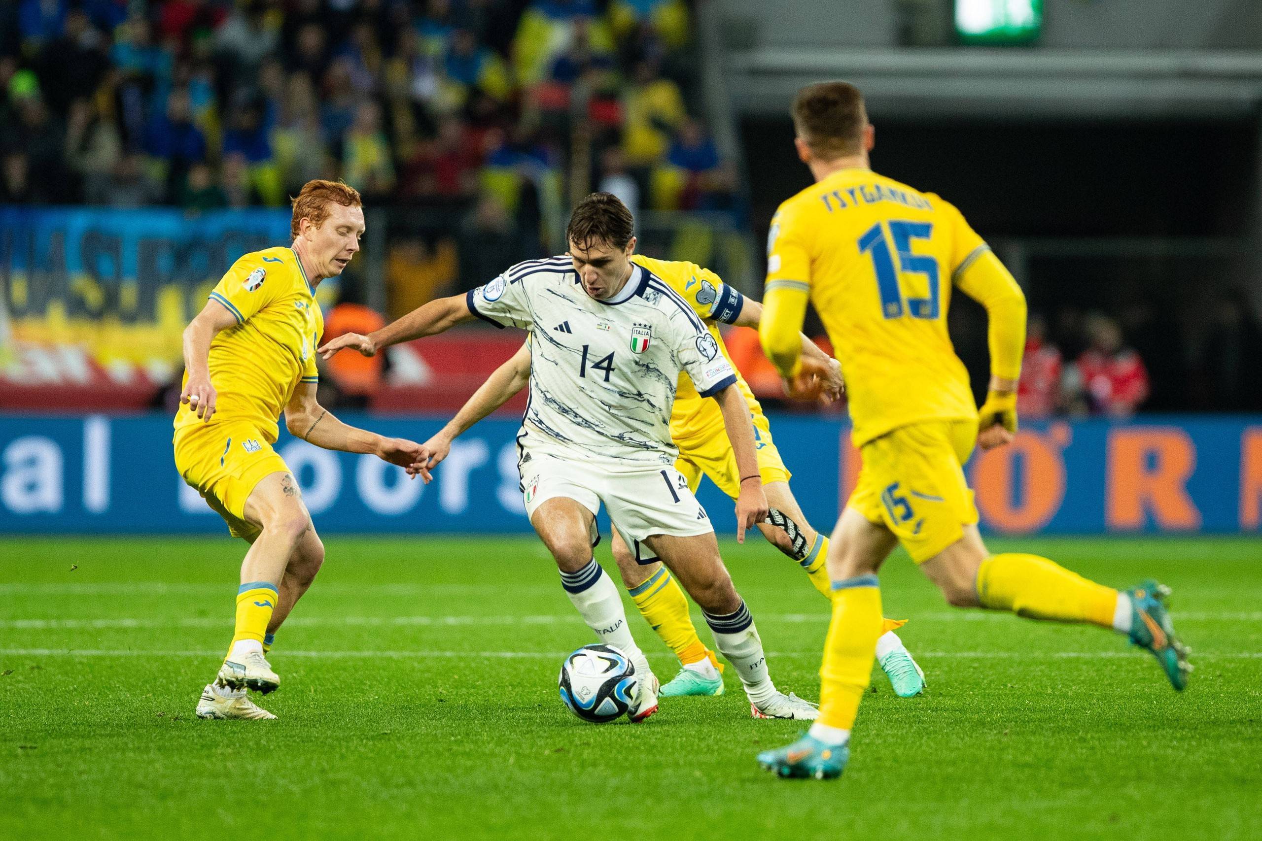 爱游戏网页版-欧洲足坛巨星集结，各队展开角逐争霸！的简单介绍