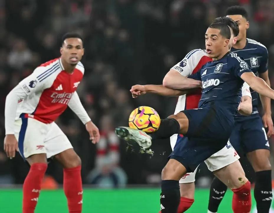 利物浦客场战平,晋级前景略显复杂 利物浦客场战平,晋级前景略显复杂