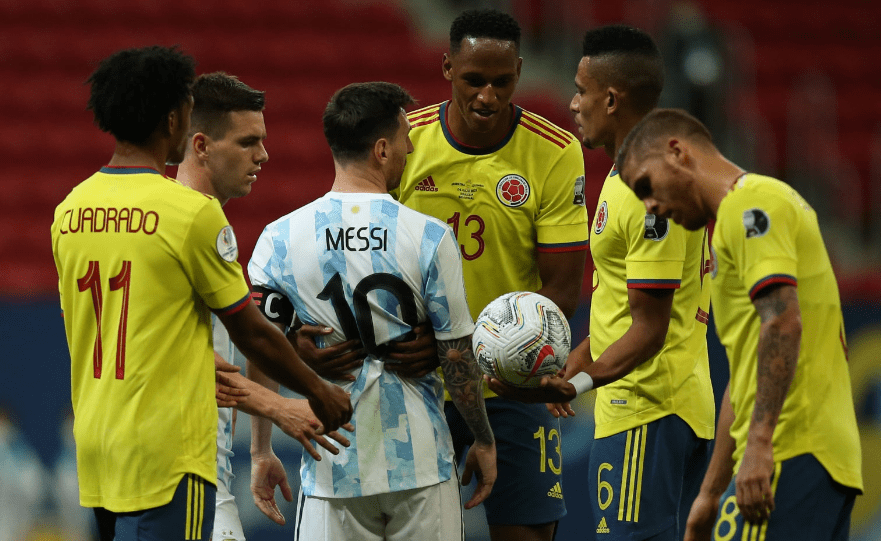 爱游戏体育直播-芬兰队惊险晋级，迎接下一关挑战