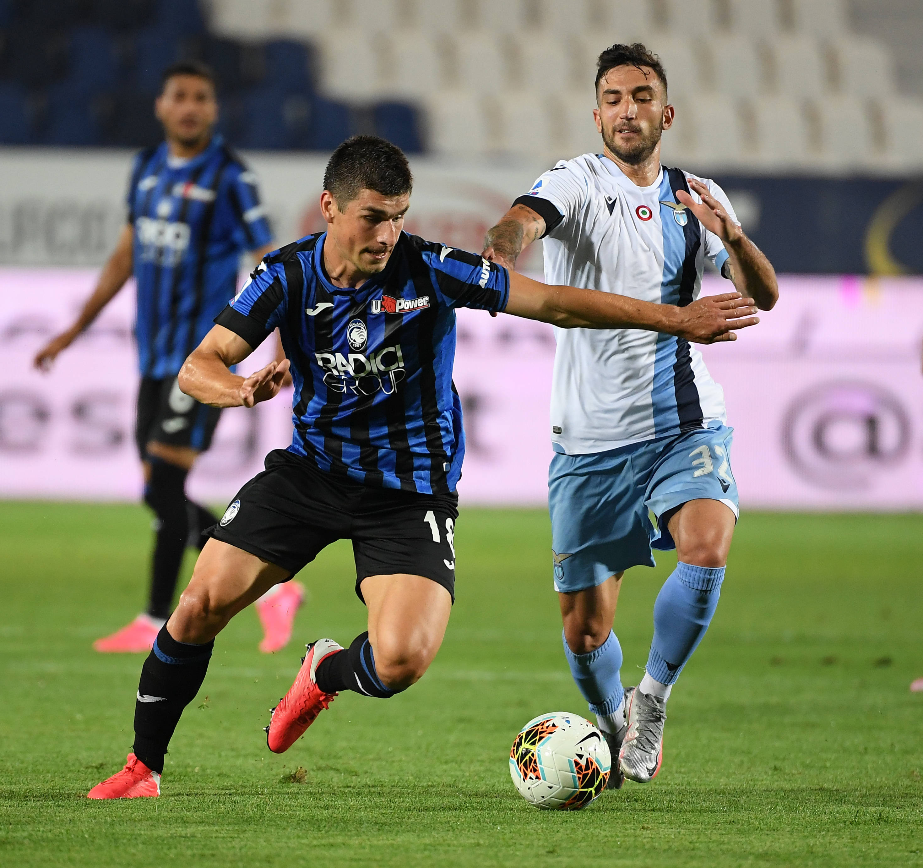 爱游戏app下载-热那亚遭遇连败，调整状态备战下一场的简单介绍