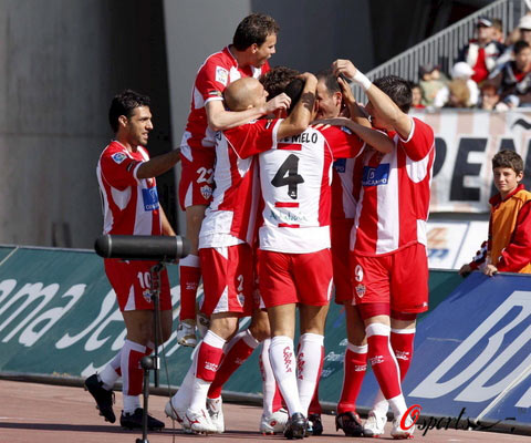 爱游戏官网-巴塞罗那横扫阿尔梅利亚奉献对抗焦点