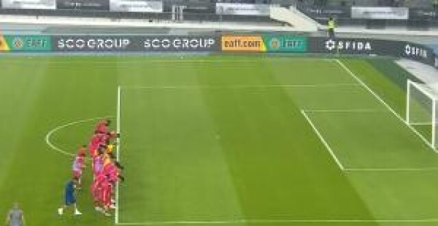 爱游戏在线-雄鹿队场面火爆，球迷奉献热烈掌声的简单介绍