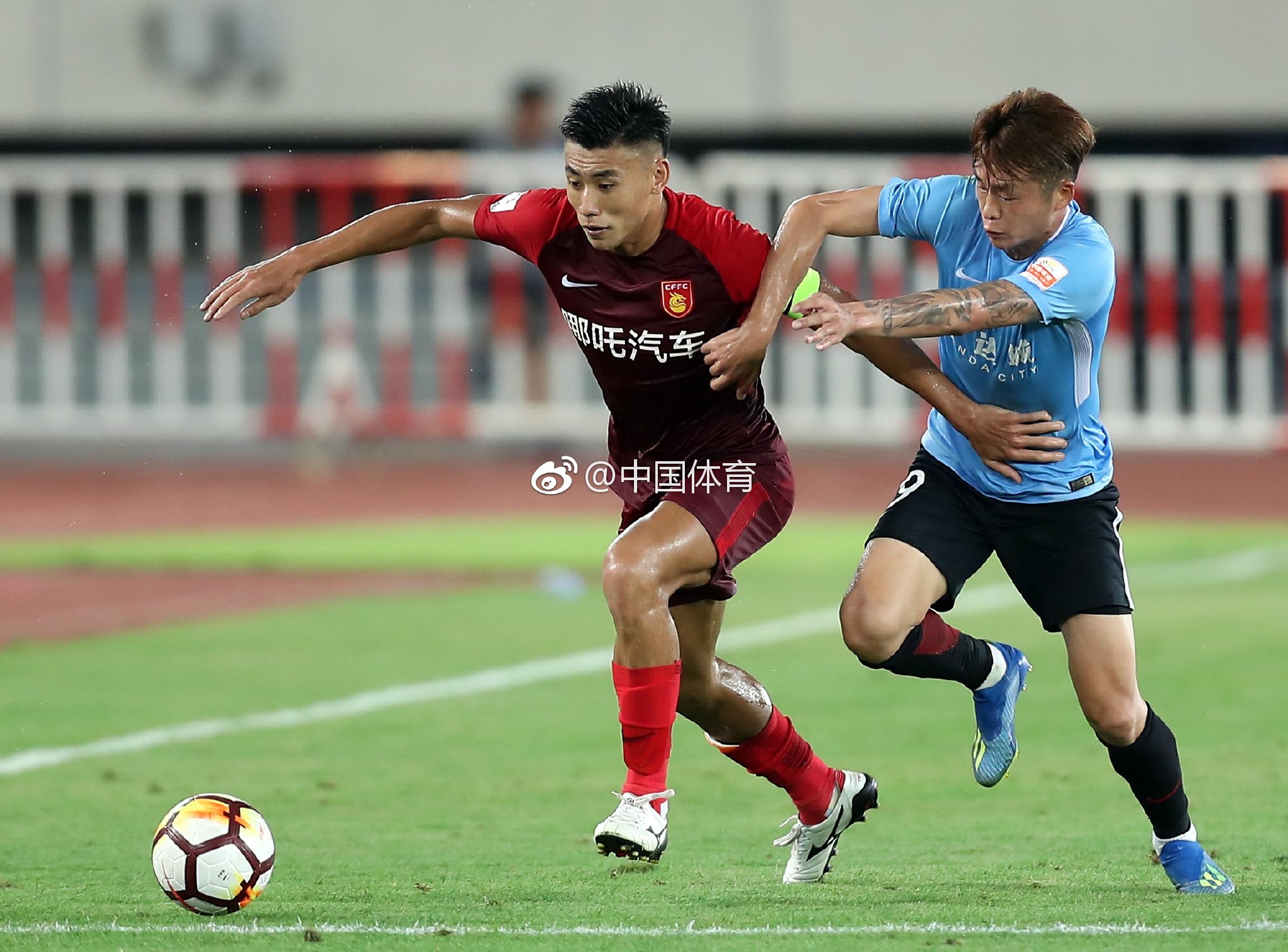 包含上海上港战平大连一方,积累保级宝贵积分的词条 包含上海上港战平大连一方,积累保级宝贵积分的词条