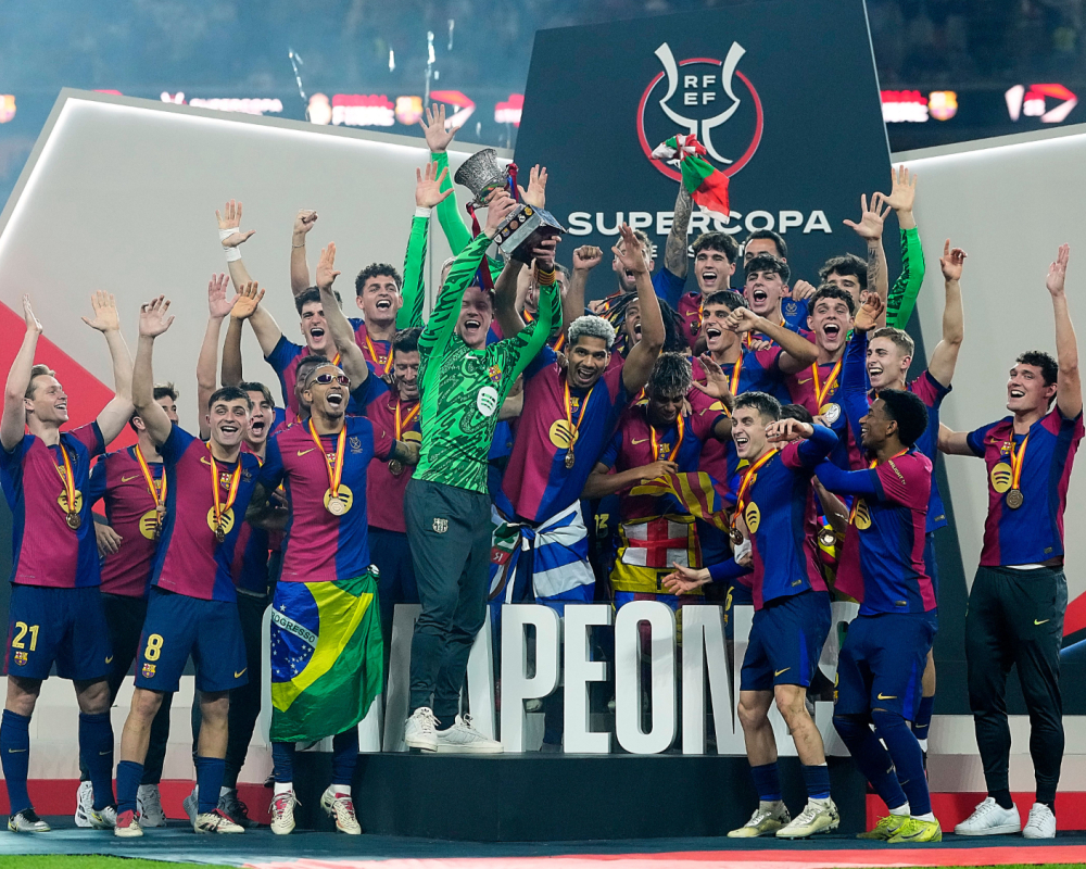 爱游戏体育平台-西班牙球队战胜强手，成功晋级下一轮