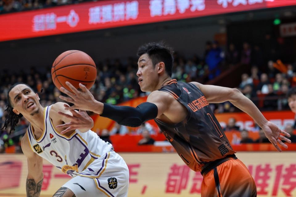 爱游戏官网-陕西男篮告捷本场胜利，追赶前一名