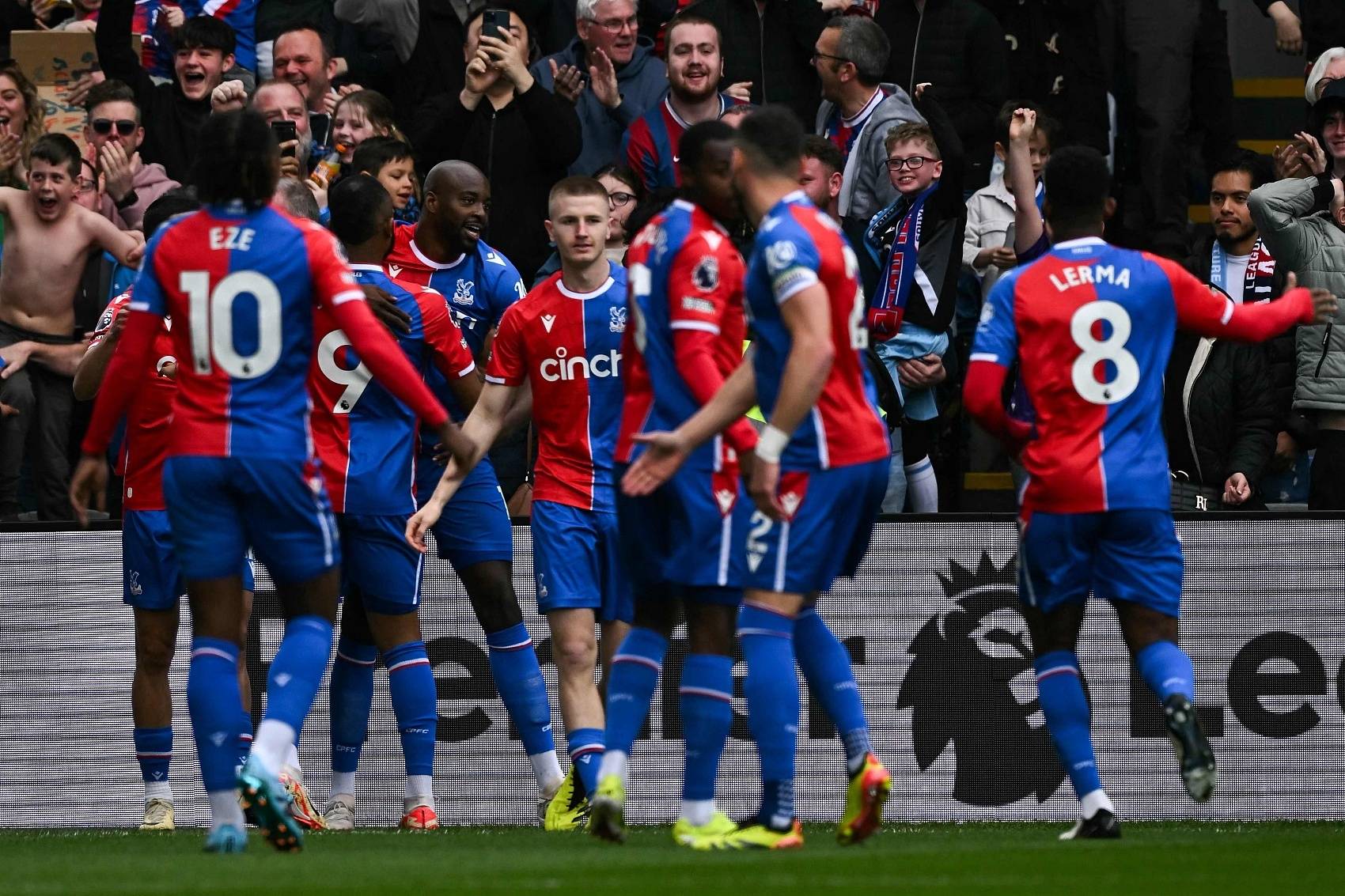 爱游戏入口-包含切尔西主场战胜水晶宫，欧战资格铁定的词条