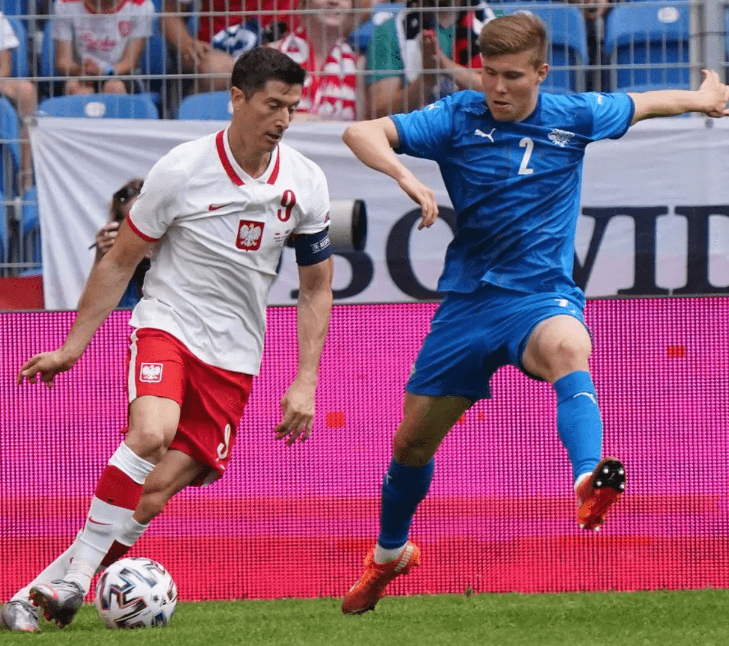 爱游戏app-捷克队逆转晋级，挺进欧洲足球决赛