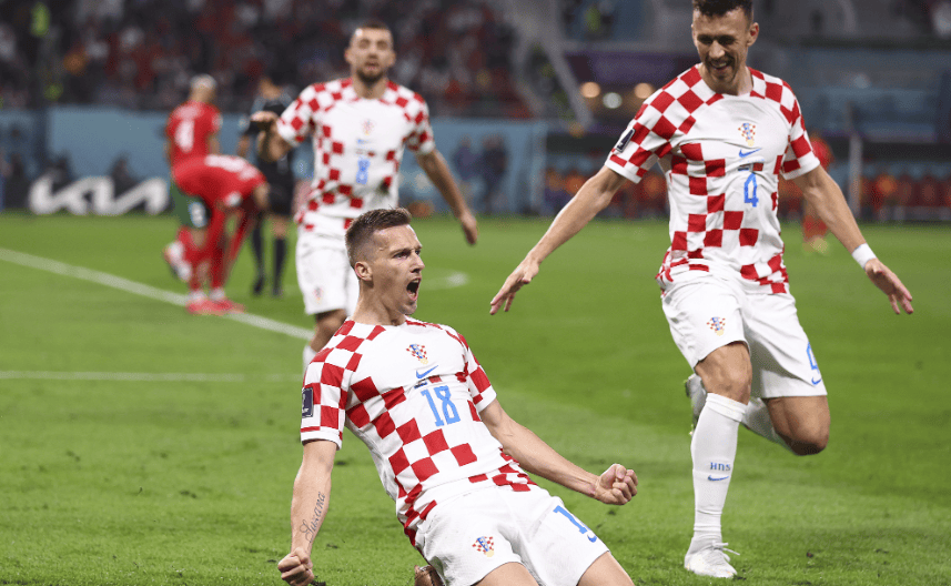 爱游戏入口-克罗地亚绝杀苏格兰，小组赛惊险出线
