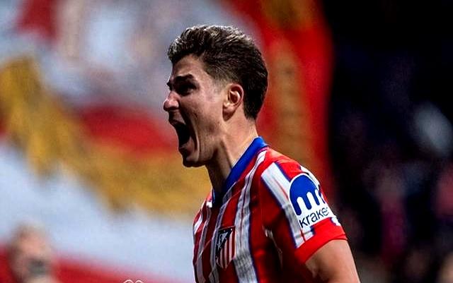 关于阿根廷国脚阿奎罗转会间歇期加盟西甲豪门巴塞罗那的信息 关于阿根廷国脚阿奎罗转会间歇期加盟西甲豪门巴塞罗那的信息