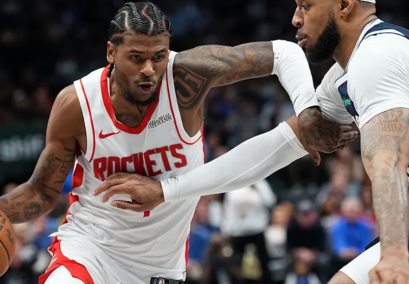 火箭惜败独行侠,系列赛被扳平 火箭惜败独行侠,系列赛被扳平