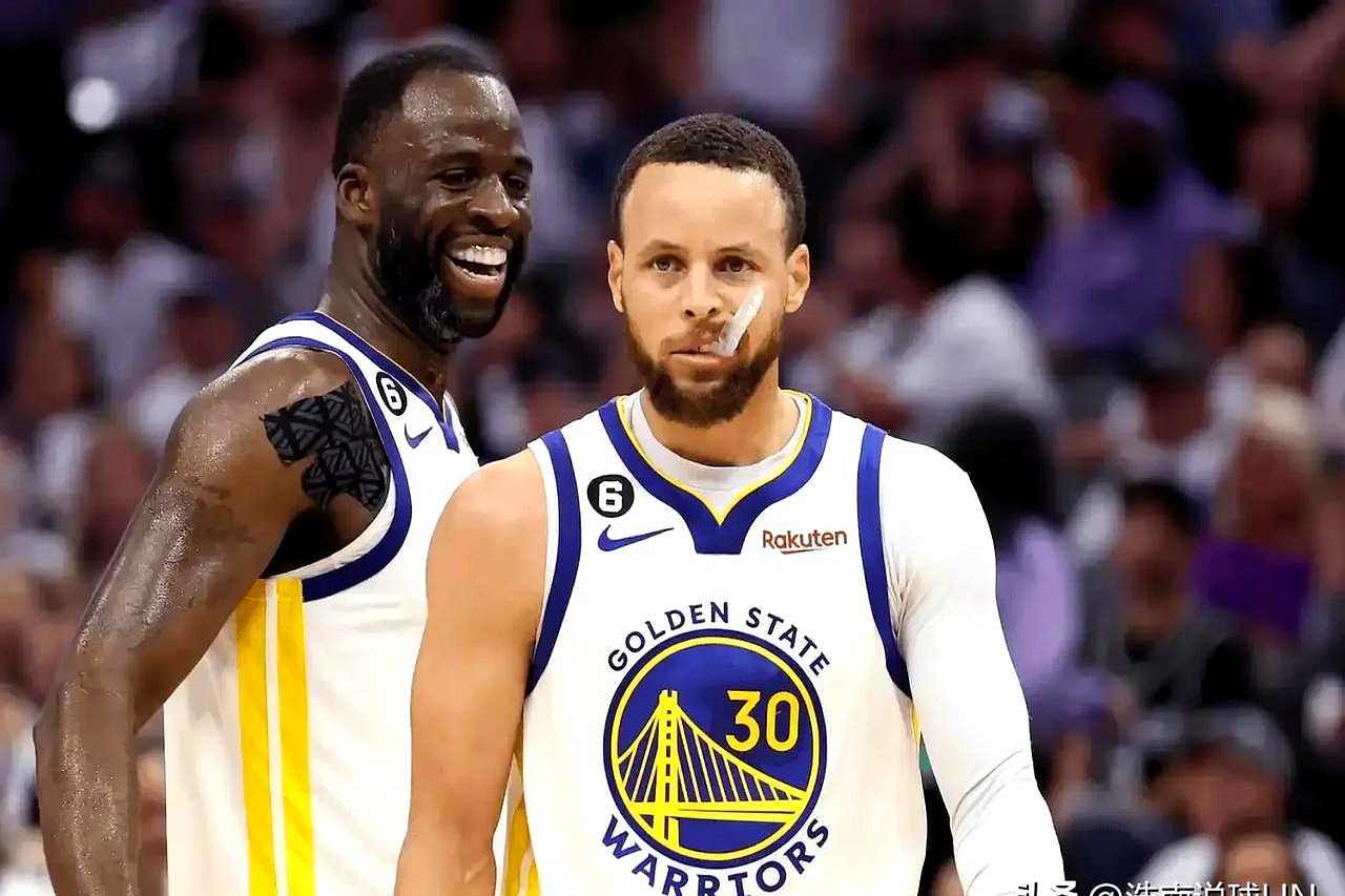 包含勇士战胜黄蜂,汤普森砍下30分的词条 包含勇士战胜黄蜂,汤普森砍下30分的词条