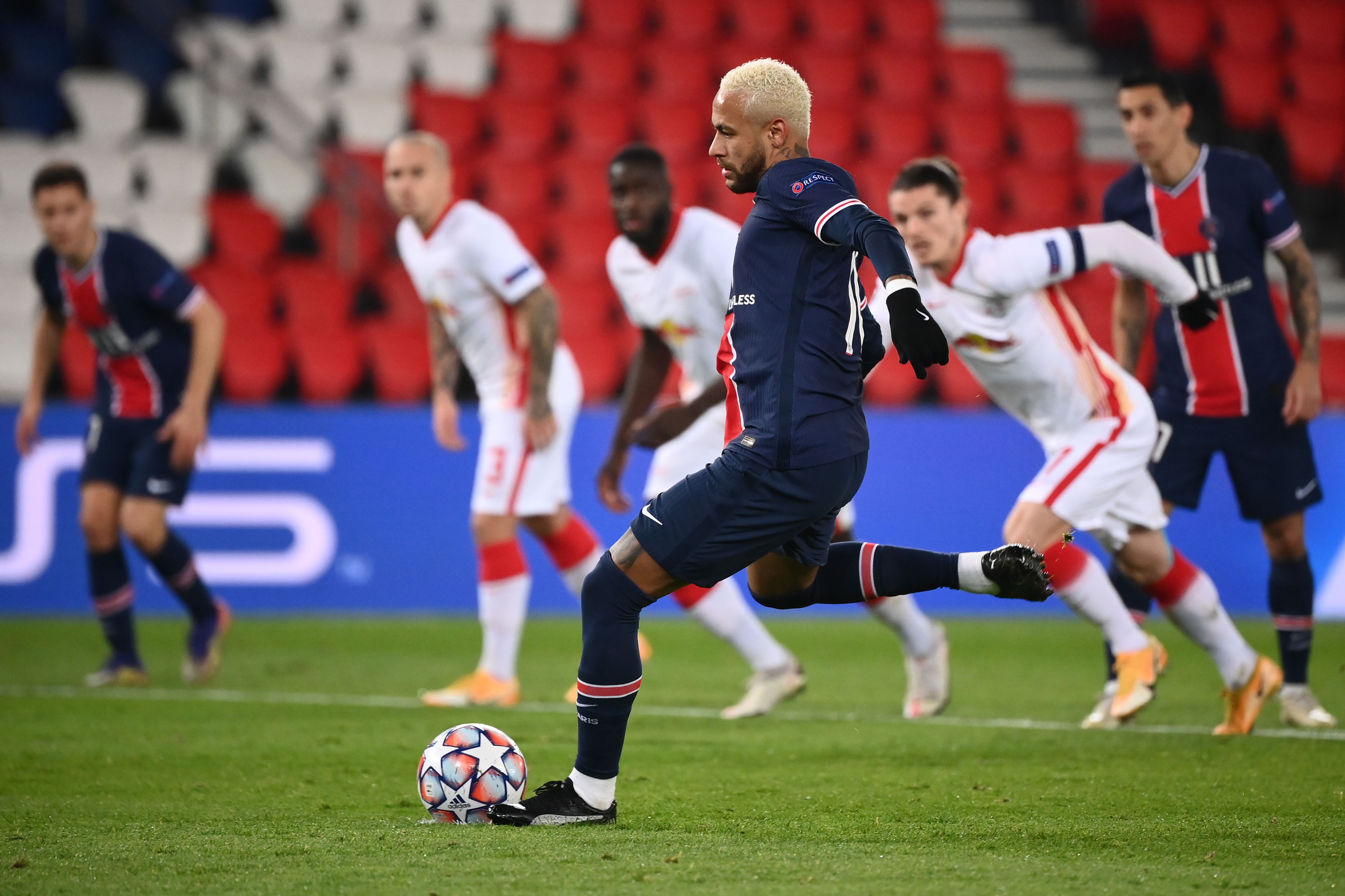 大巴黎客场一球小胜南特,继续领跑积分榜的简单介绍 大巴黎客场一球小胜南特,继续领跑积分榜的简单介绍