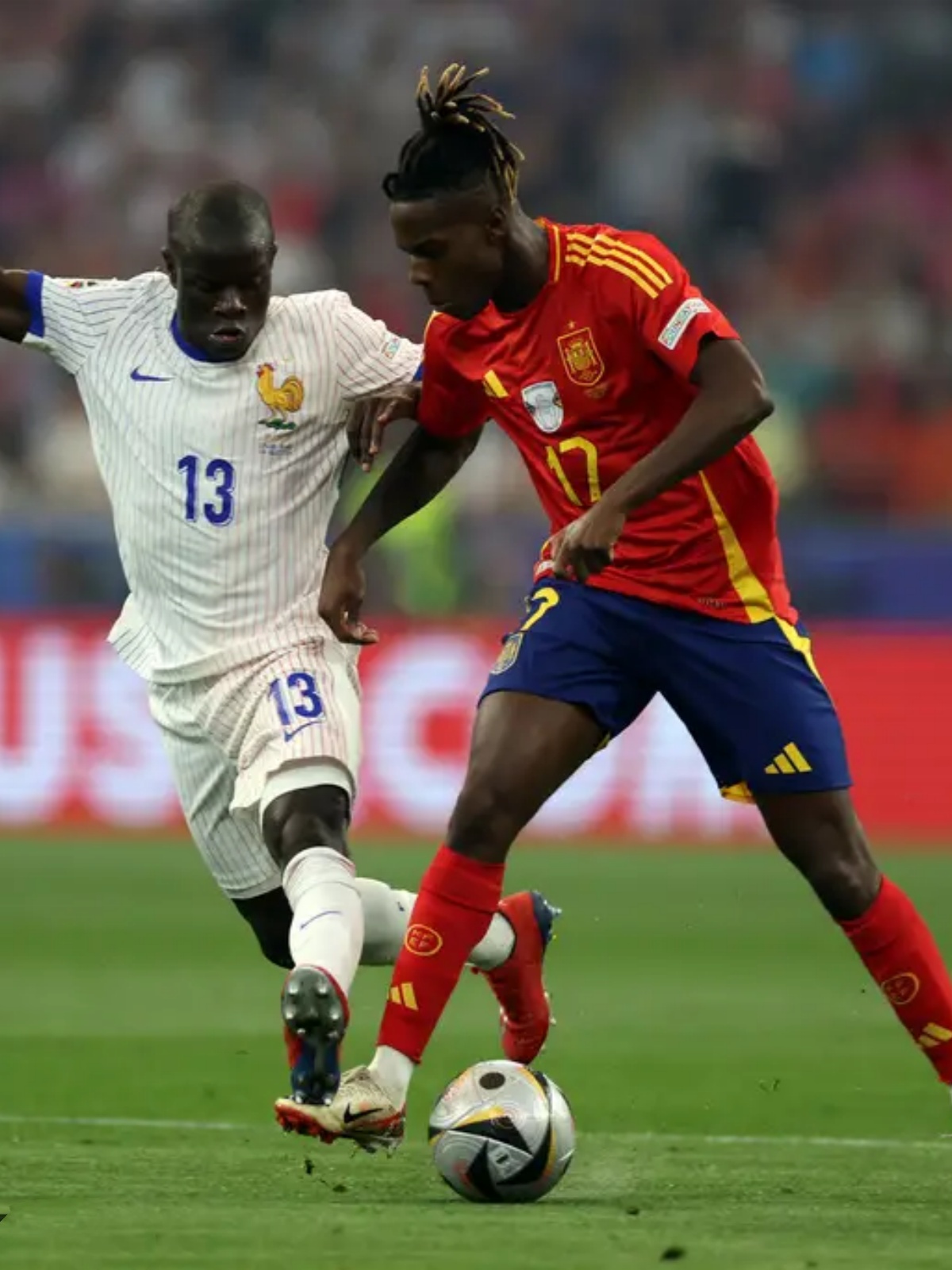 西班牙逆转胜丹麦,继续保持不败的简单介绍 西班牙逆转胜丹麦,继续保持不败的简单介绍