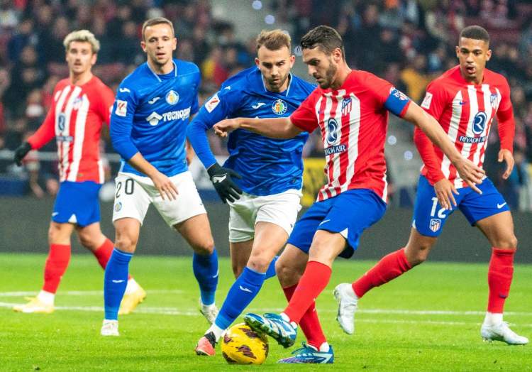 爱游戏网页版-包含赫塔菲球队客场送给对手连败，遭遇困境的词条